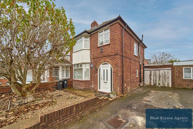 4 bed property, in Brabazon Road, £680,000