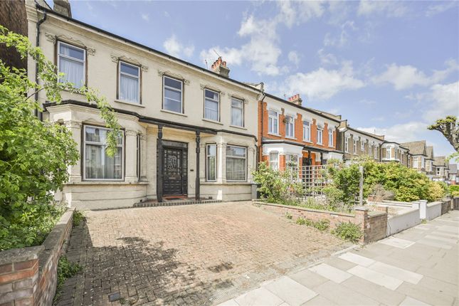 4 bed property, in Brownlow Road, £1,050,000