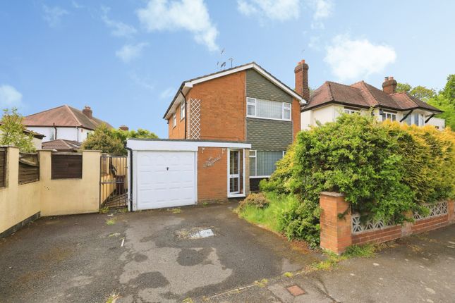 3 bed property, in Coppice Road, £280,000