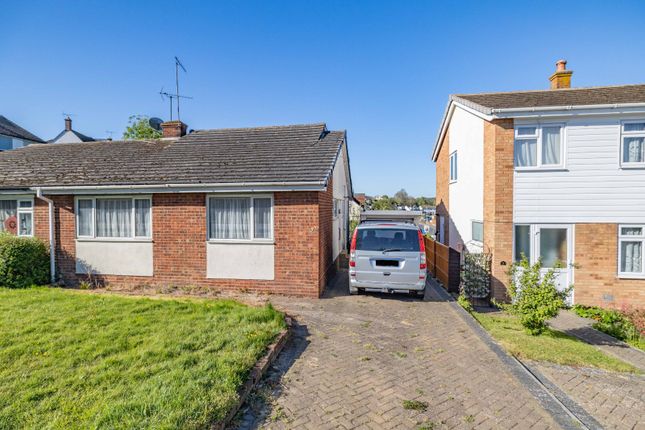 4 bed property, in Bysing Wood Road, £325,000