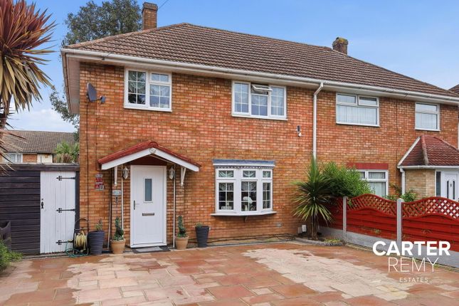 3 bed property, in Kingaby Gardens, £465,000
