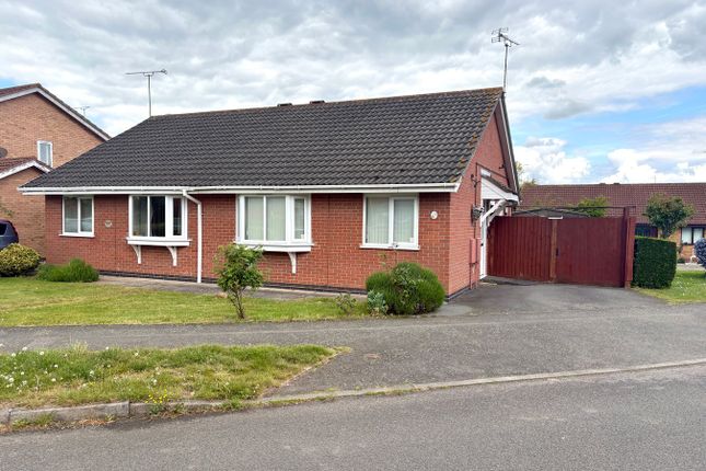 2 bed property, in Devitt Way, £229,950
