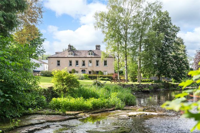 10 bed property, in West Burton, £1,895,000