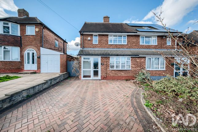 2 bed property, in Wensley Road, £260,000
