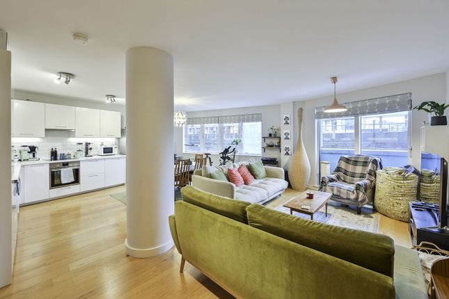 2 bed property, in Steedman Street, £375,000