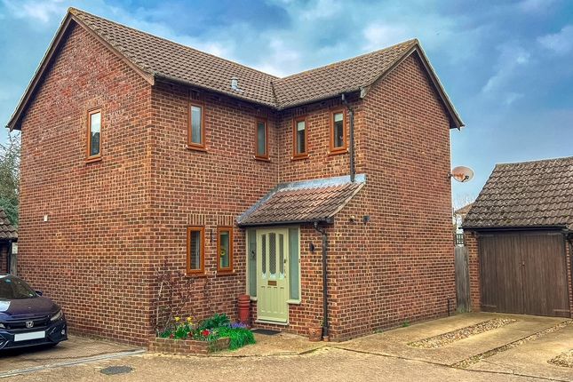 1 bed property, in Churchfields, £770,000