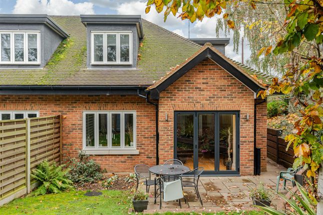 2 bed property, in Church Street, £730,000