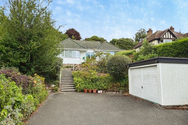 2 bed property, in London Road, £450,000