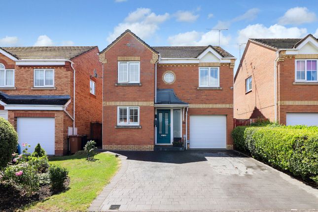 4 bed property, in Redwing Close, £585,000