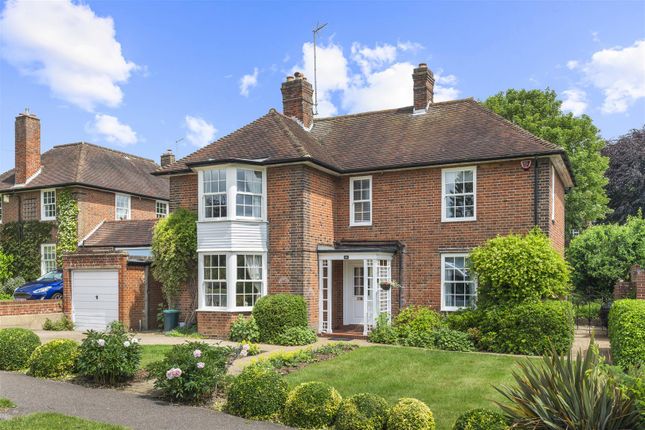 4 bed property, in High Oaks Road, £1,250,000