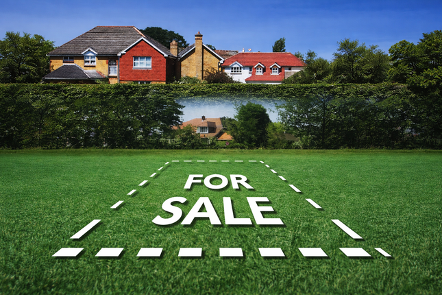 Studio, in Breakspear Road North, £17,000