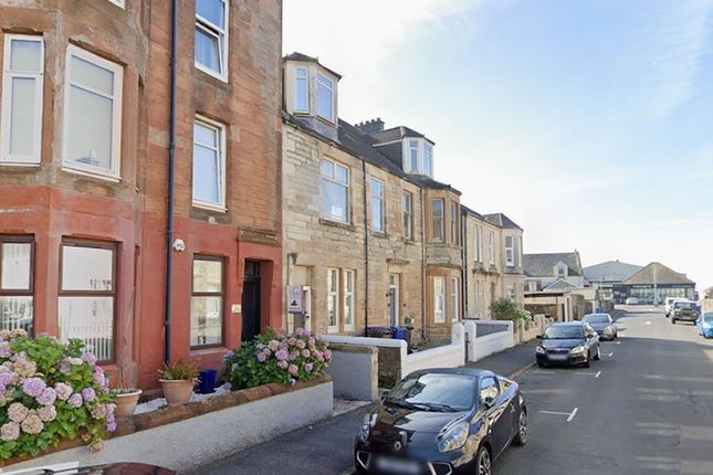 2 bed property, in 36, £23,000