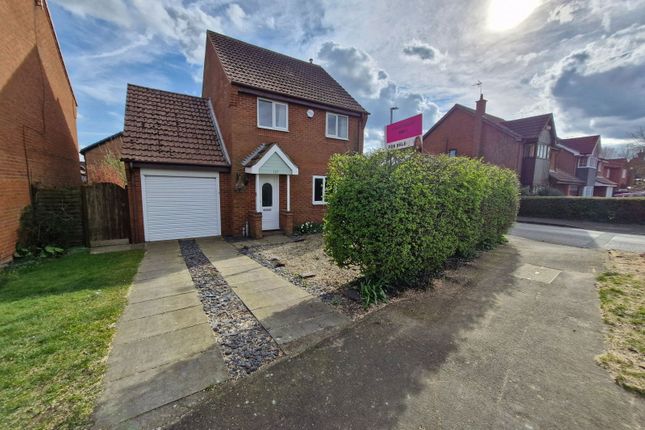 3 bed property, in Main Street, £279,995