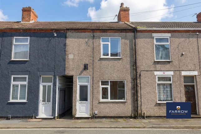 2 bed property, in Castle Street, £50,000
