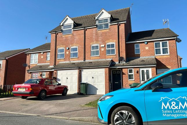 3 bed property, in Fow Oak, £224,999