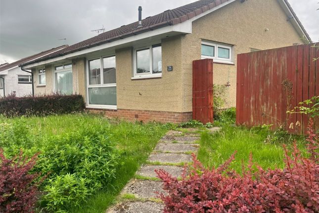 2 bed property, in Ogilvie Way, £125,000