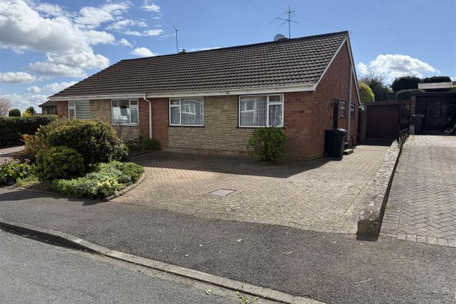 3 bed property, in Murren Avenue, £265,000