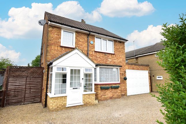 3 bed property, in High Road, £850,000