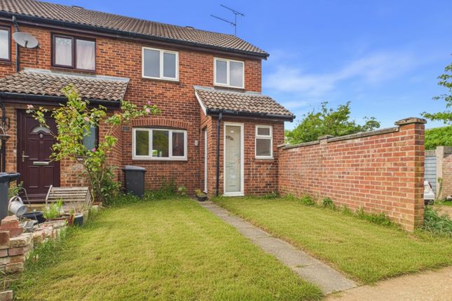3 bed property, in Riverside Way, £195,000