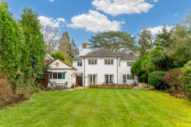 5 bed property, in Bakeham Lane Englefield Green Egham, £1,500,000