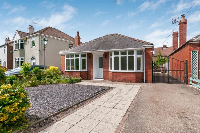 2 bed property, in Station Road, £279,000