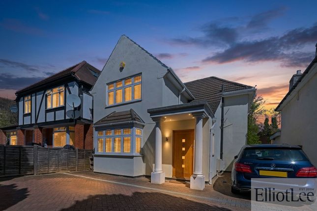 3 bed property, in Harrow Road, £800,000