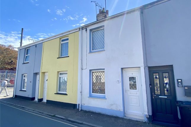 2 bed property, in Western Terrace, £150,000