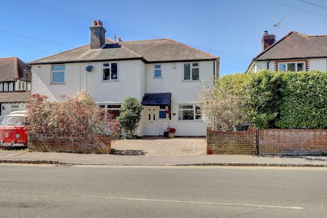 5 bed property, in Amersham Road, £575,000