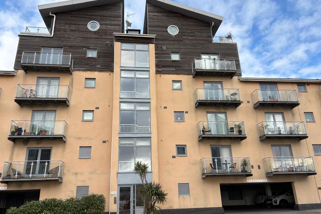 2 bed property, in 61 Mimosa, £109,000