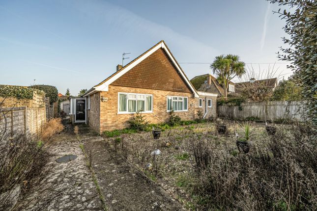 3 bed property, in Bonnar Road, £425,000