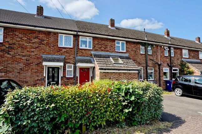 3 bed property, in Belle Isle Crescent, £265,000