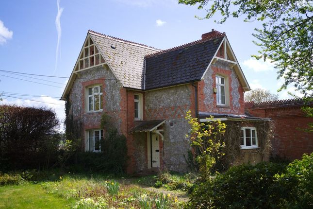 4 bed property, in Garden Cottage, £845,000