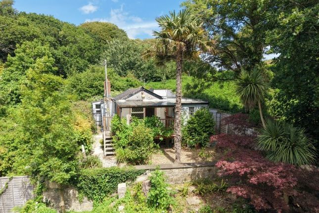 2 bed property, in Sunny Dale, £150,000
