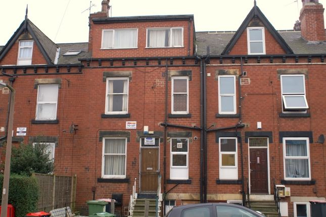 3 bed property, in Hessle Street, £220,000