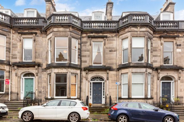 2 bed property, in 24/2 Coates Gardens, £399,995