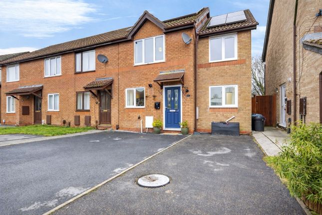 4 bed property, in Clos Healy, £255,000