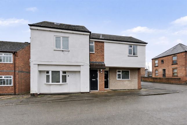 5 bed property, in Norman Street, £220,000
