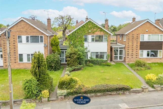 3 bed property, in Dunchurch Highway, £360,000