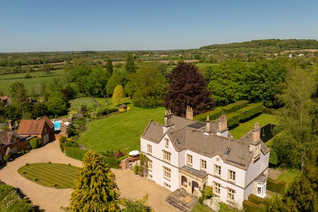 8 bed property, in Compton Bassett, £4,125,000