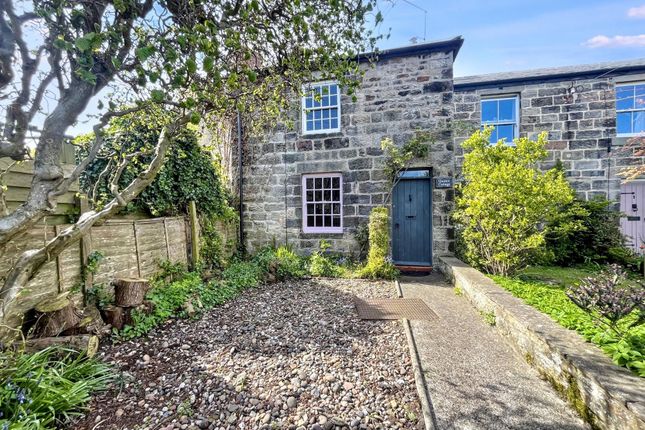 2 bed property, in Church Street, £160,000