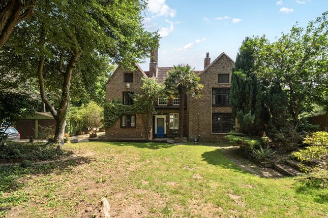 4 bed property, in Chapmans Lane, £1,250,000
