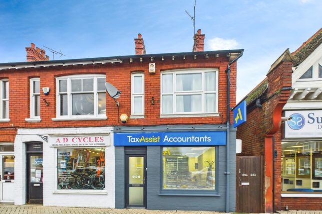 1 bed property, in Queen Street, £390,000