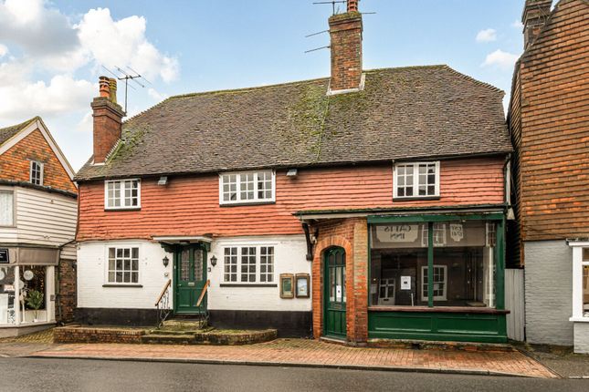4 bed property, in High Street, £500,000