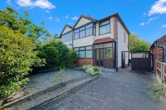 3 bed property, in North Drive, £130,000