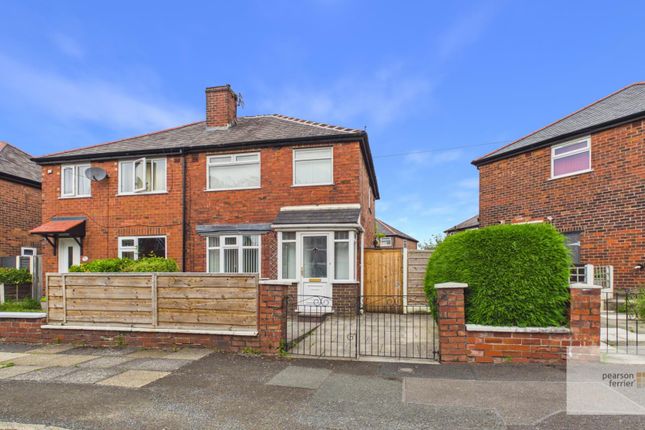 3 bed property, in Patterdale Drive, £230,000