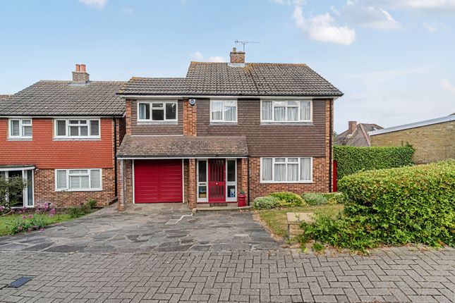 4 bed property, in Glentrammon Avenue, £725,000
