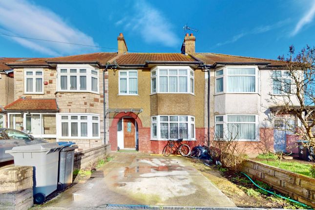 3 bed property, in Milton Avenue, £600,000