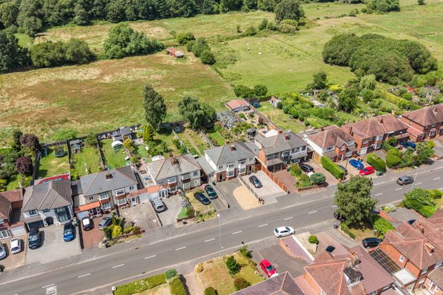 3 bed property, in 60 Fordbrook Lane, £300,000