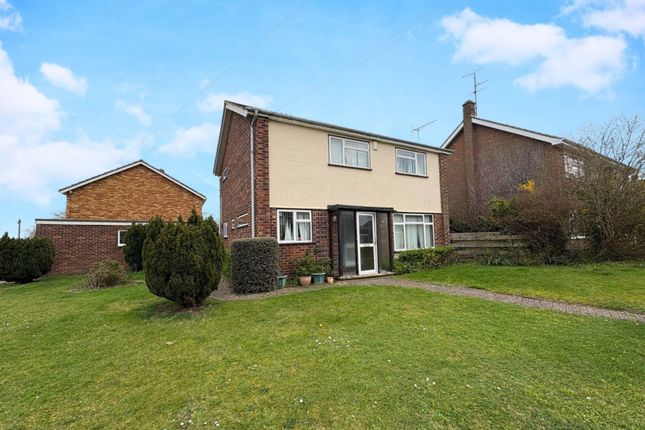 3 bed property, in Malvern Road, £425,000