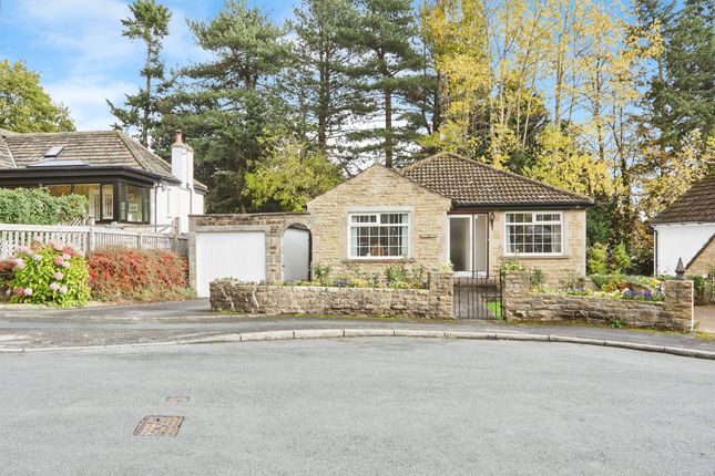 3 bed property, in Hallfield Drive, £350,000